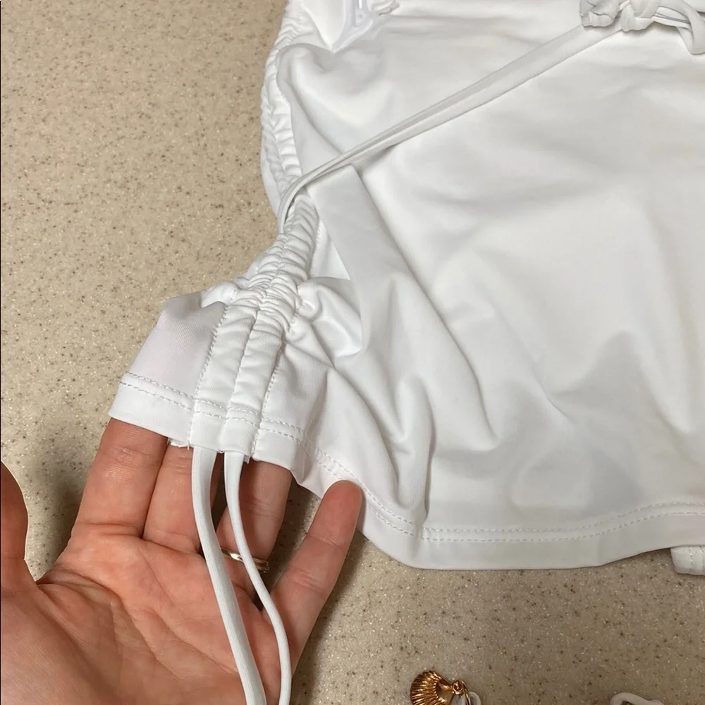 YMI White Bikini set with Star Details - Picture 9 of 9